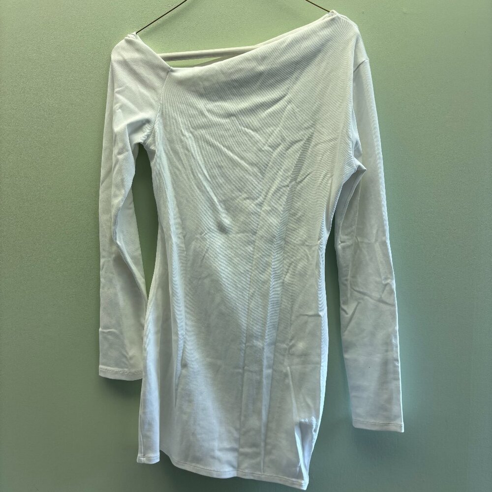 ZARA ASYMMETRICAL LONG SLEEVE WHITE MINI DRESS